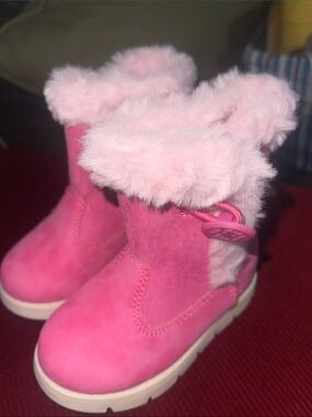 OshKosh B'gosh Pink Furry Cuff Toddler Boots